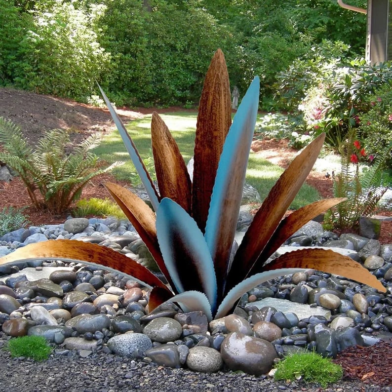 Anti-rust Metal Tequila Agave Plant