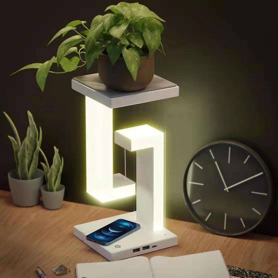 Floating wireless charger lamp