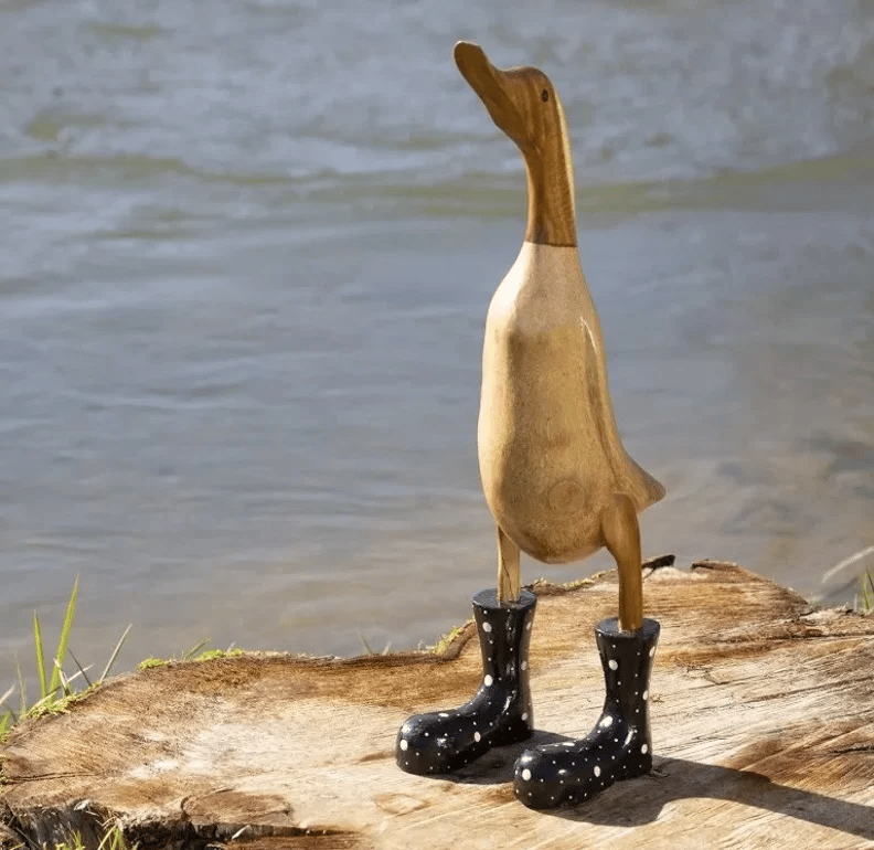 🌈Hand Carved Wellies Duck Family💞