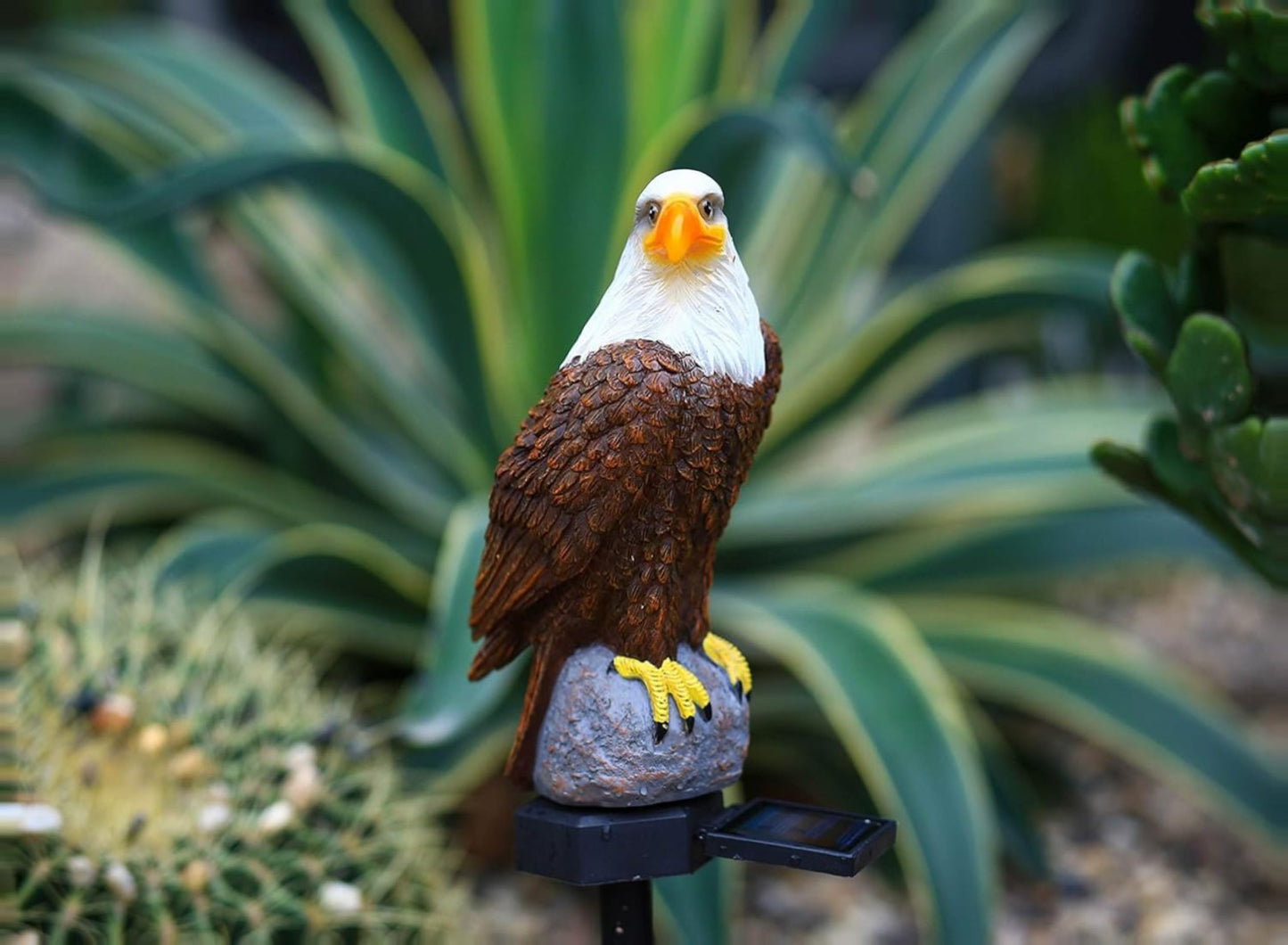 🔥 American Eagle Solar Garden Light