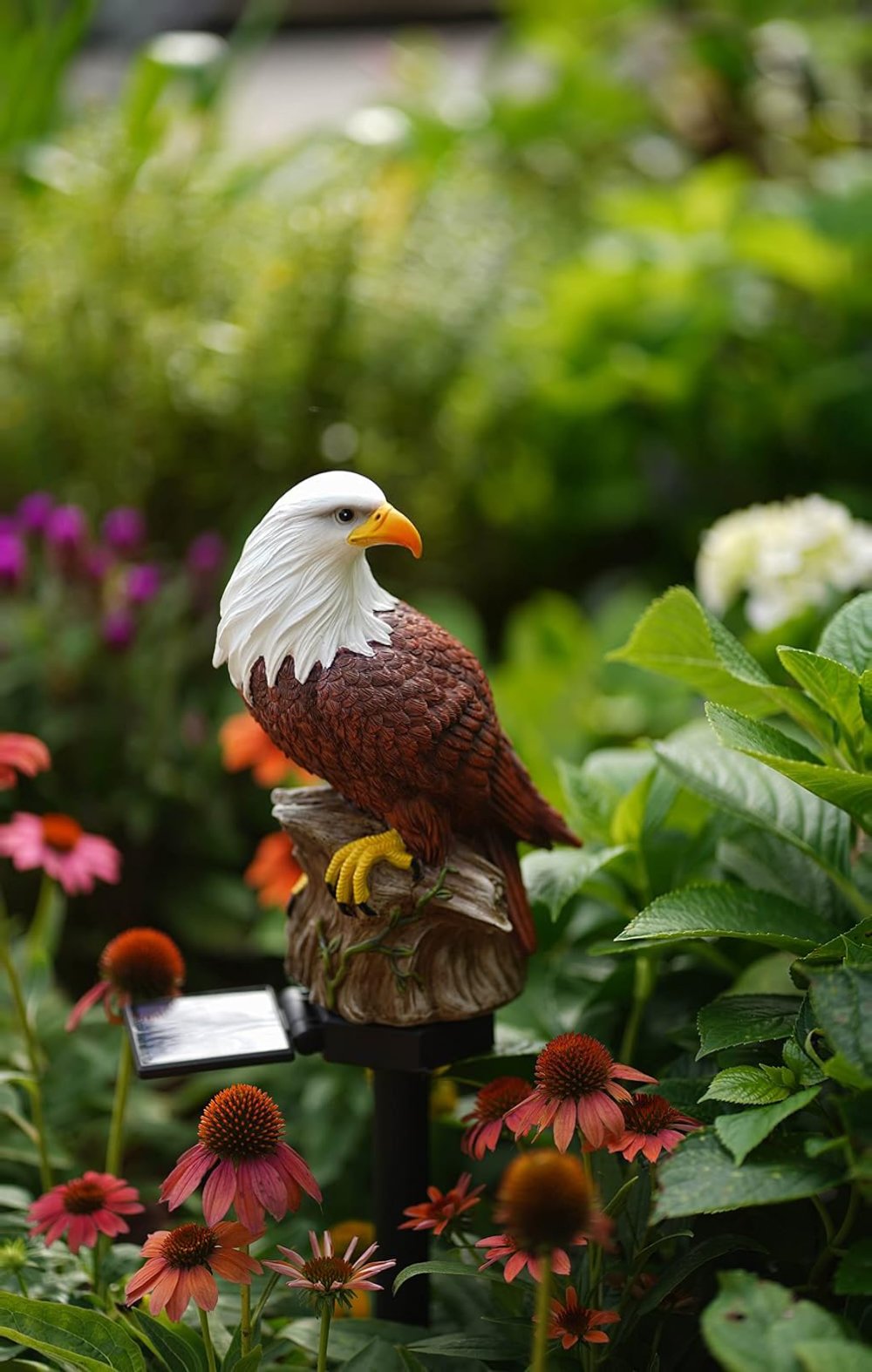 🔥 American Eagle Solar Garden Light