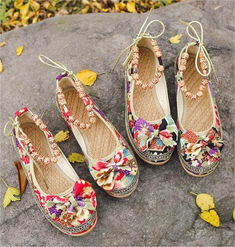 Women's Handwoven Floral Print Orthopedic Shoes