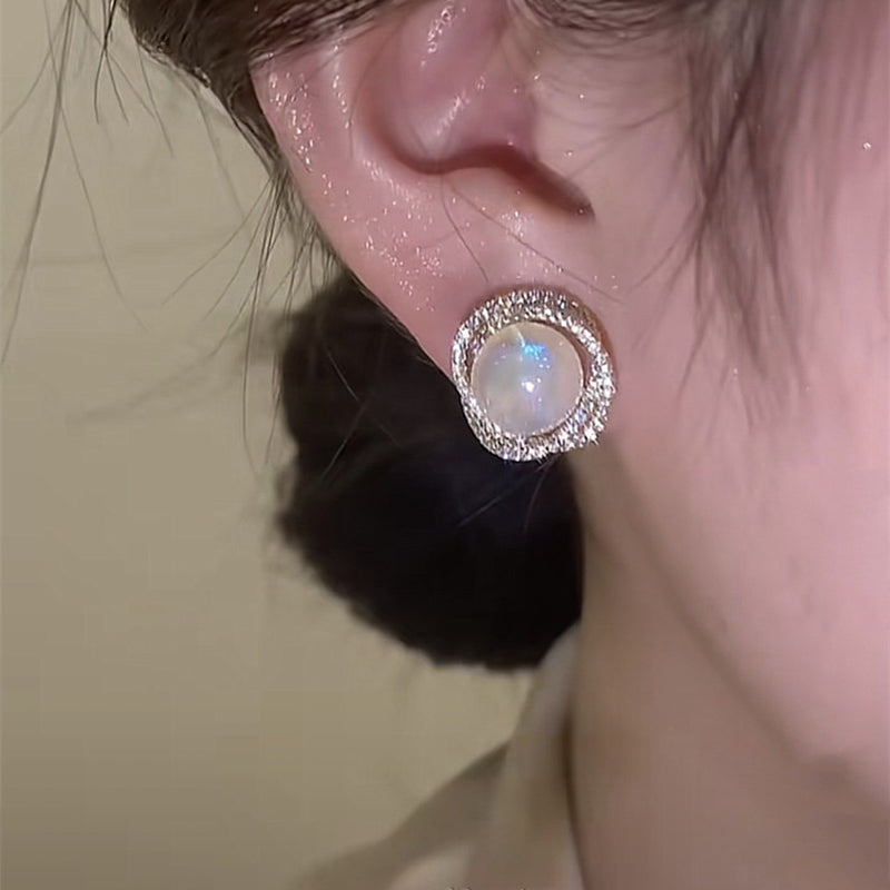 Mermaid twine pearl earrings