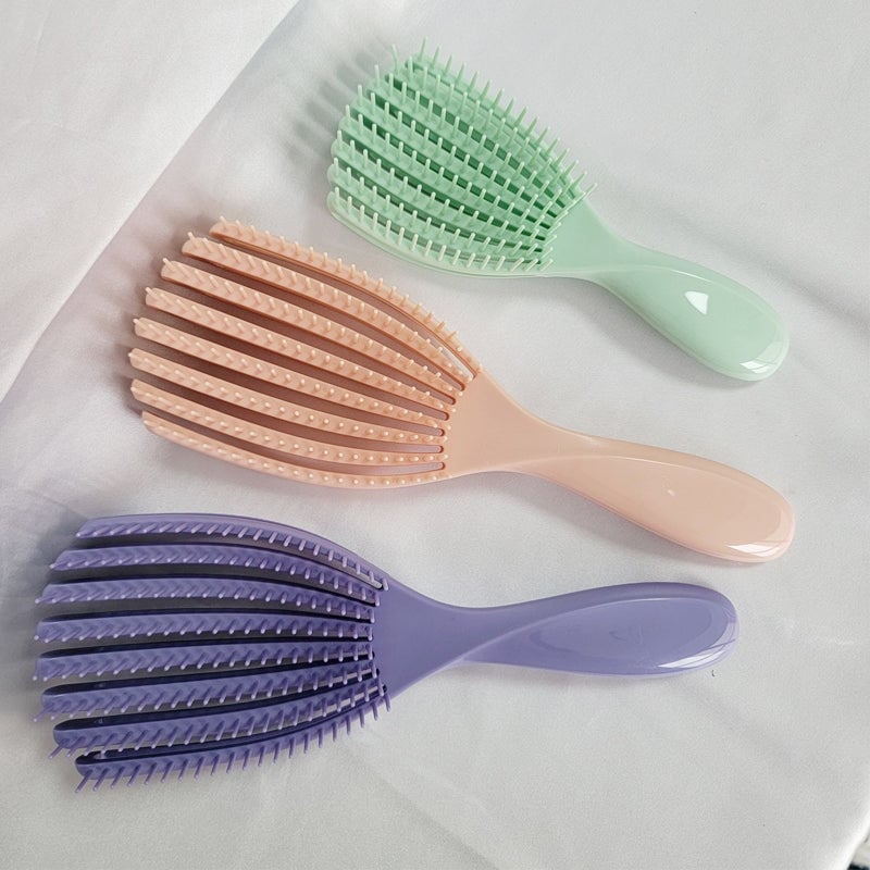 Multifunctional comb