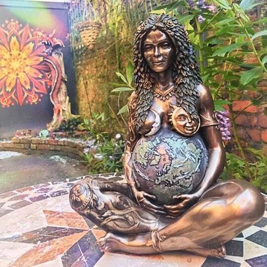 🎉✨Mother Earth Goddess Statue👍