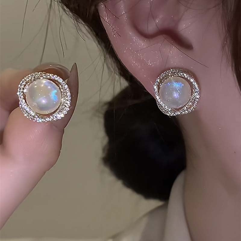 Mermaid twine pearl earrings