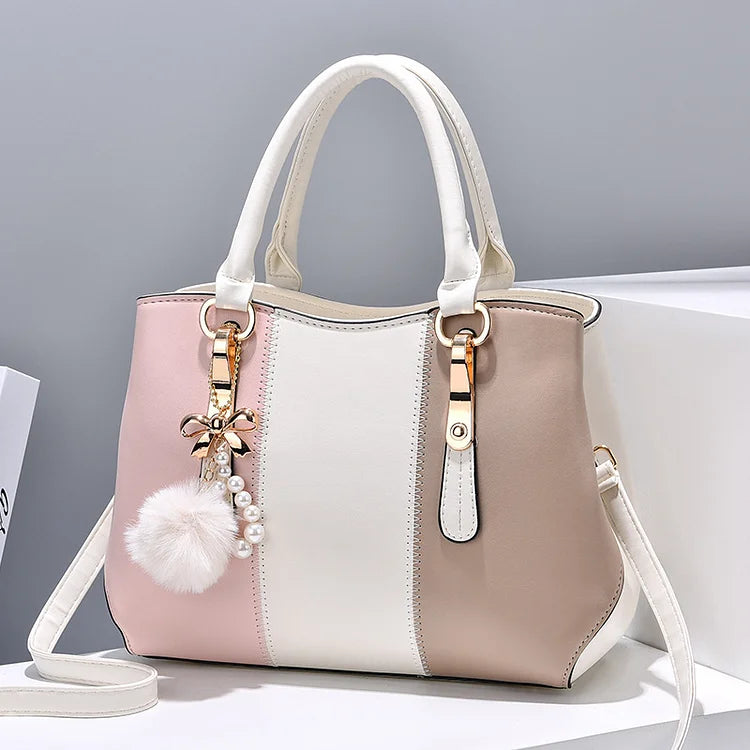 2023 New Elegant Tri-color contrast wool ball Women's Handbag