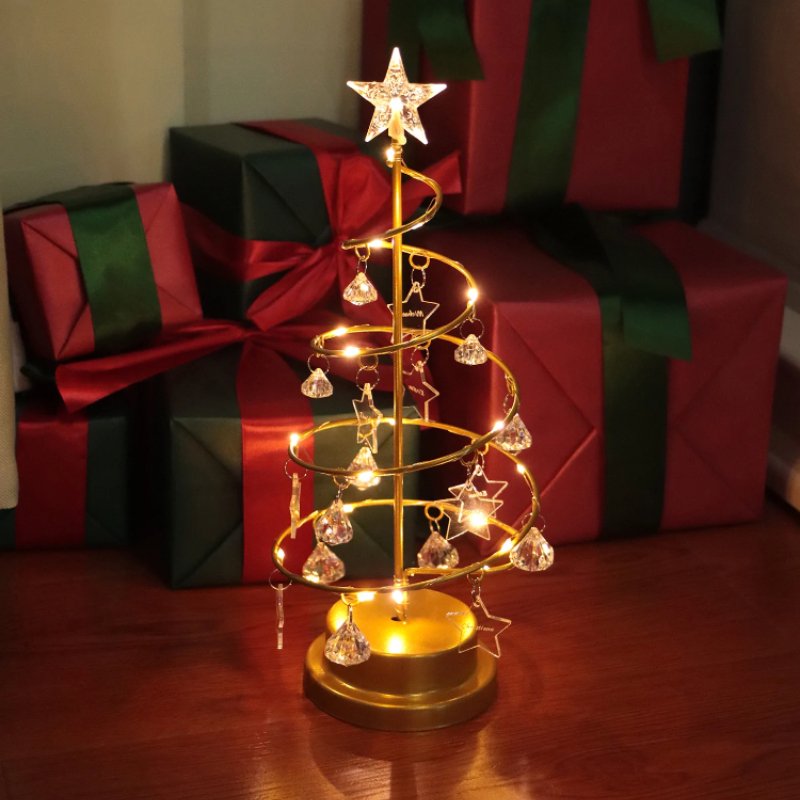 Design your Christmas tree individually